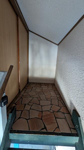 八王子市平岡町の事務所