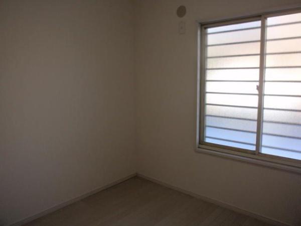 八王子市宇津木町のアパート