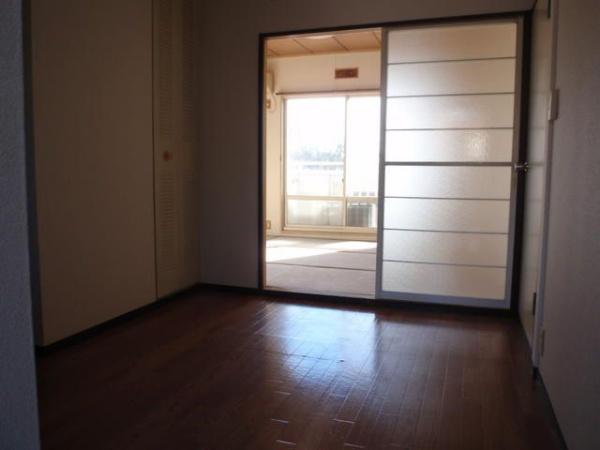 八王子市宇津木町のアパート