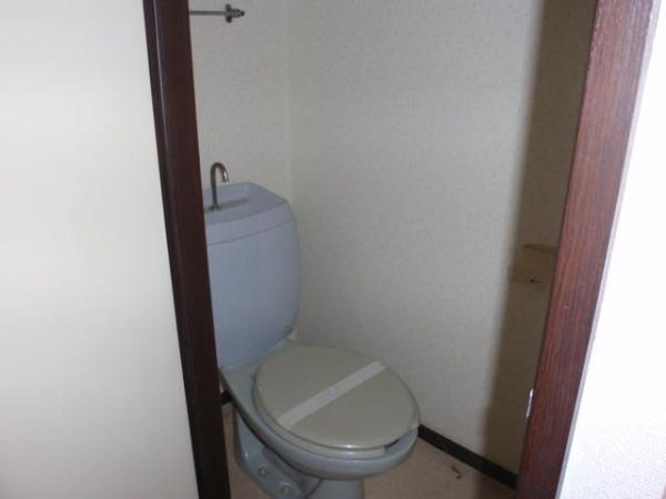 八王子市宇津木町のアパート