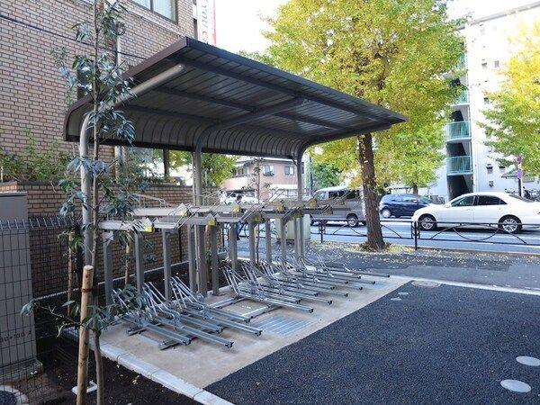 八王子市明神町４丁目のマンション