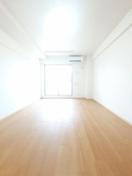 Still1
