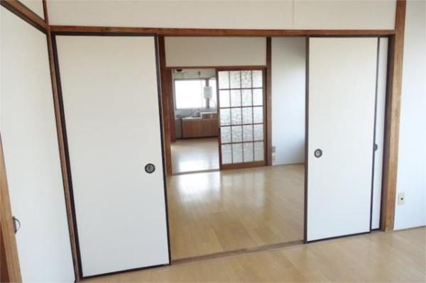 八王子市弐分方町のアパート
