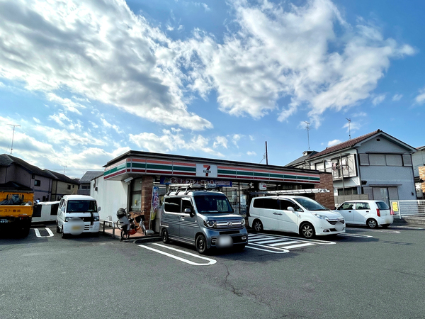 八王子市弐分方町のアパート(セブンイレブン)