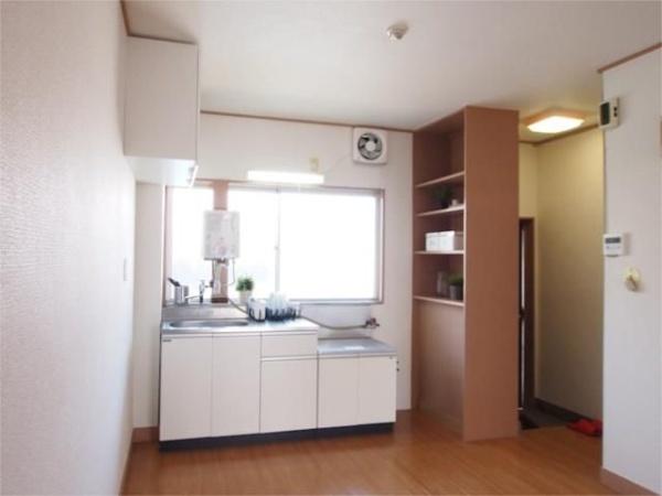 八王子市弐分方町のアパート