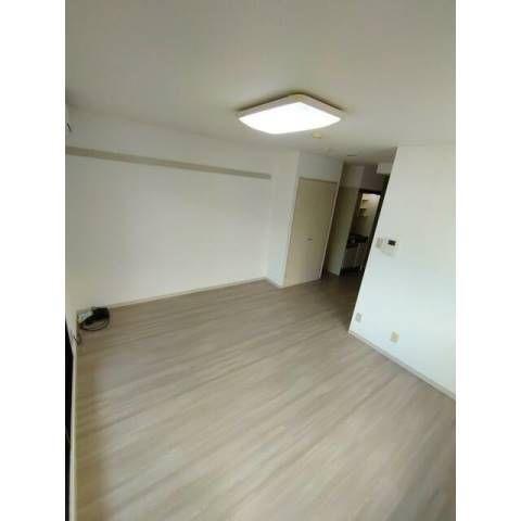 八王子市別所１丁目のマンション