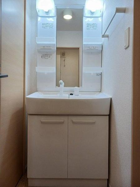八王子市楢原町のアパート