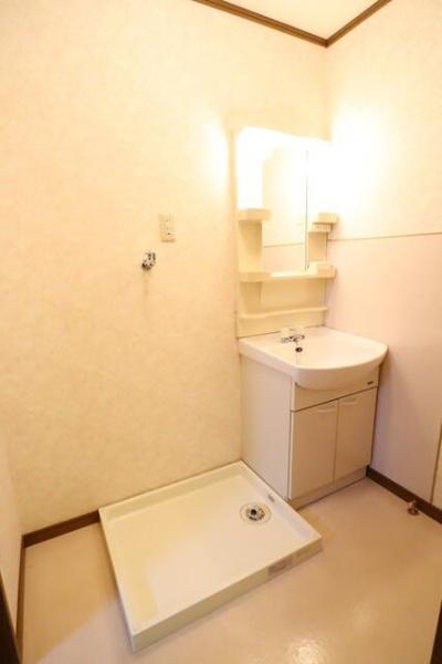 八王子市小比企町のマンション
