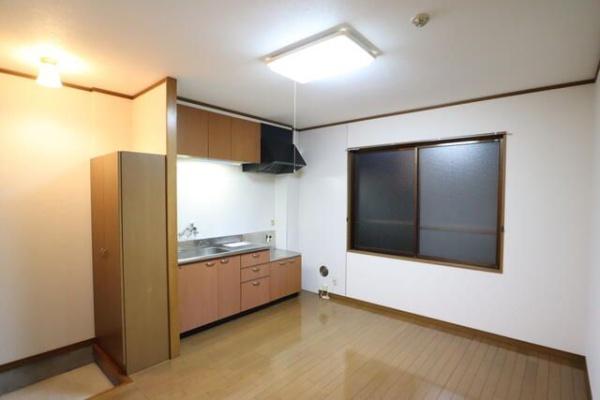 八王子市小比企町のマンション