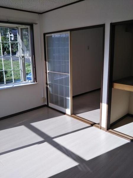八王子市滝山町１丁目のアパート