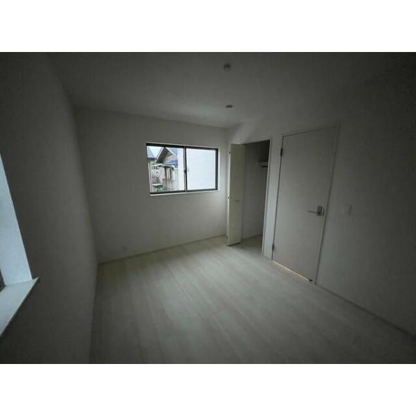 八王子市四谷町の貸家