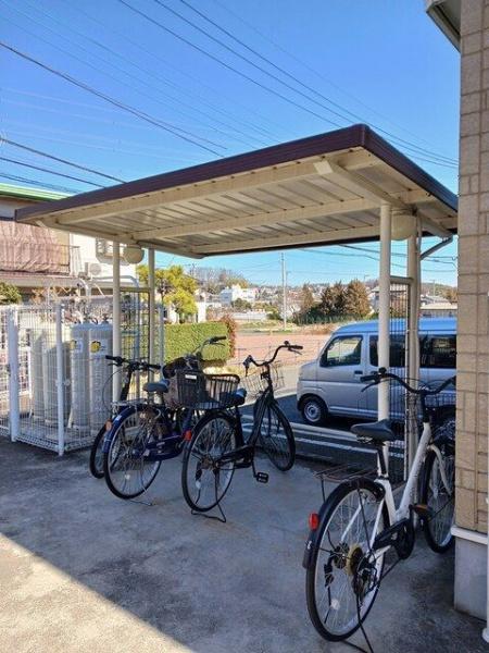 八王子市宇津木町のアパート