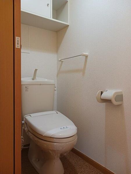 八王子市宇津木町のアパート