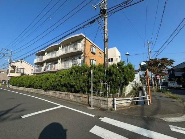 日野市落川のアパート