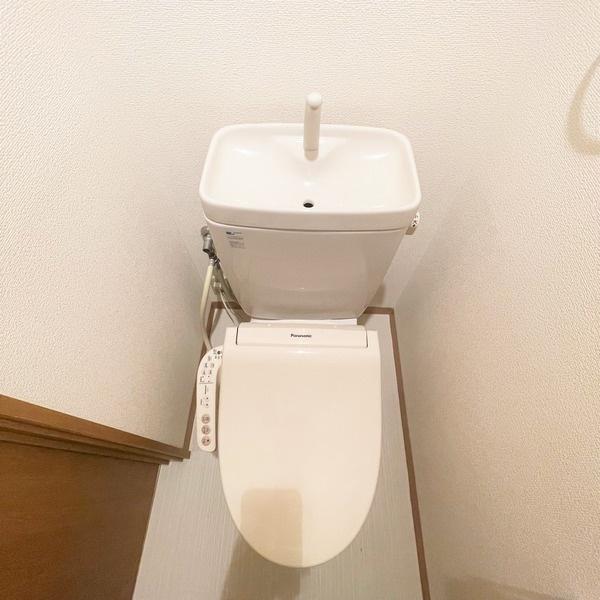 オーク(トイレ)