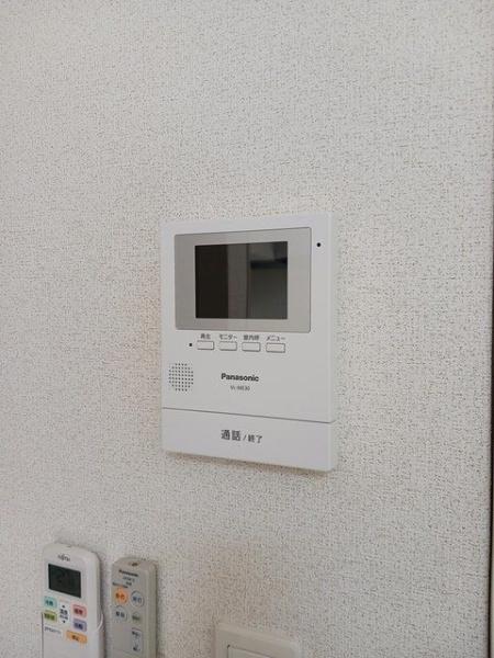 モズ