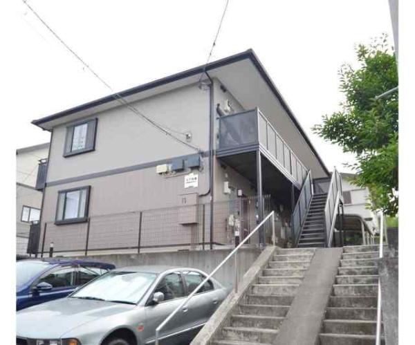 日野市程久保３丁目のアパート