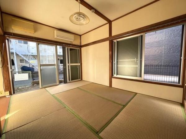 日野市旭が丘２丁目のアパート