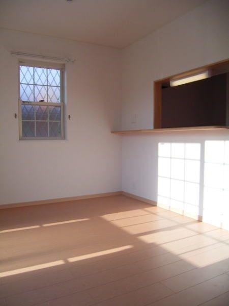 八王子市元八王子町２丁目のアパート
