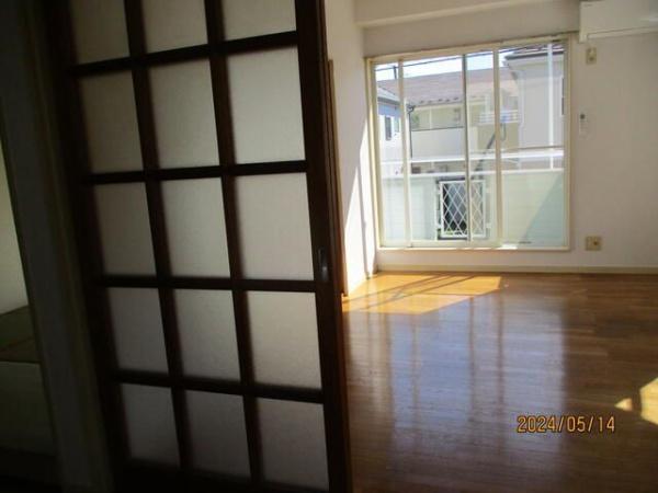 八王子市元八王子町１丁目のアパート