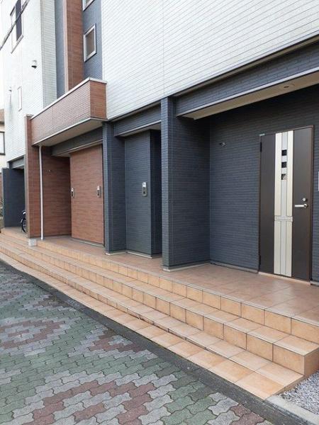 八王子市椚田町のアパート