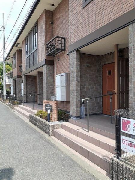 八王子市丹木町３丁目のアパート