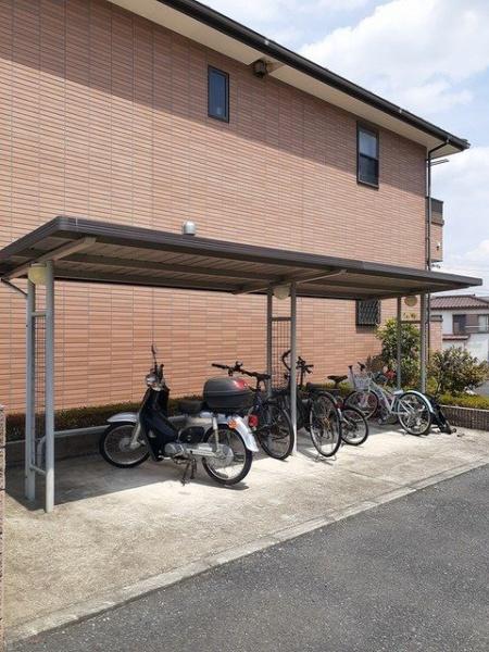 八王子市丹木町３丁目のアパート