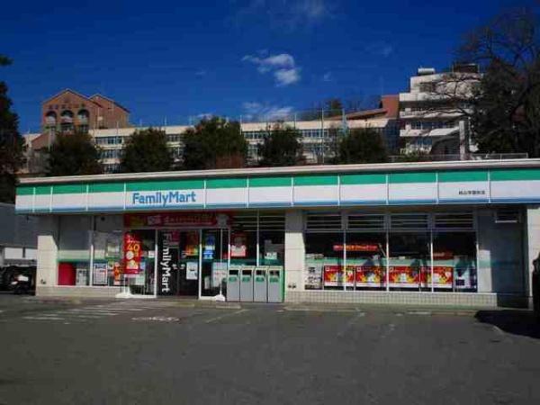 八王子市丹木町３丁目のアパート