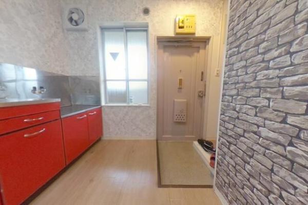 八王子市長沼町のアパート