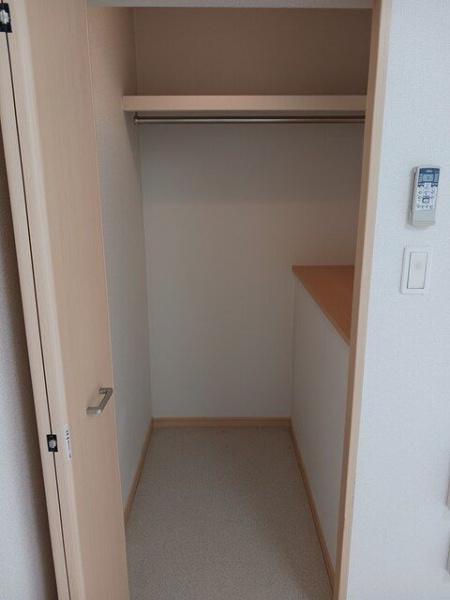 八王子市東中野のマンション
