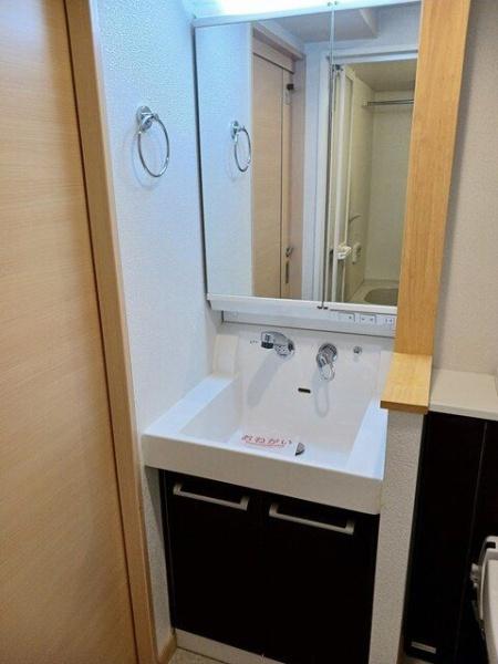 八王子市東中野のマンション