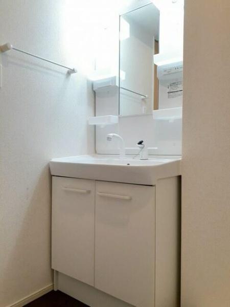 八王子市元八王子町２丁目のアパート