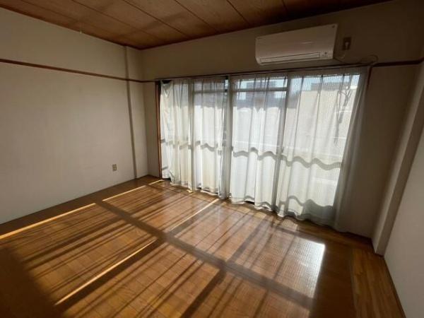 日野市多摩平６丁目のマンション