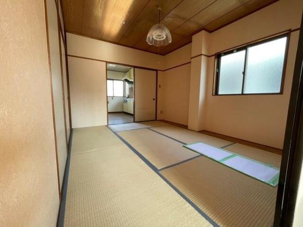 日野市多摩平６丁目のマンション