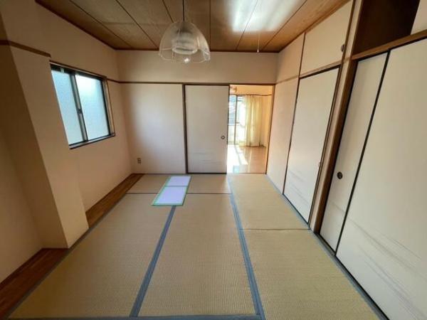 日野市多摩平６丁目のマンション
