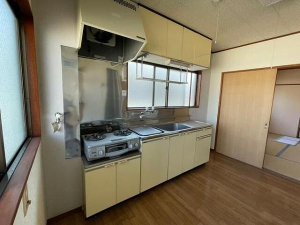 日野市多摩平６丁目のマンション