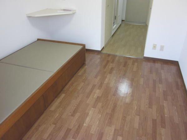 八王子市別所１丁目のマンション