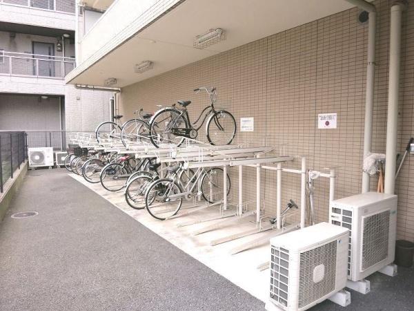 日野市新町１丁目のマンション