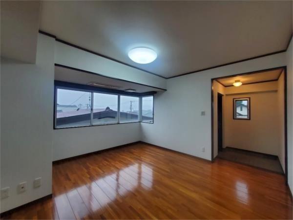 日野市多摩平５丁目のマンション