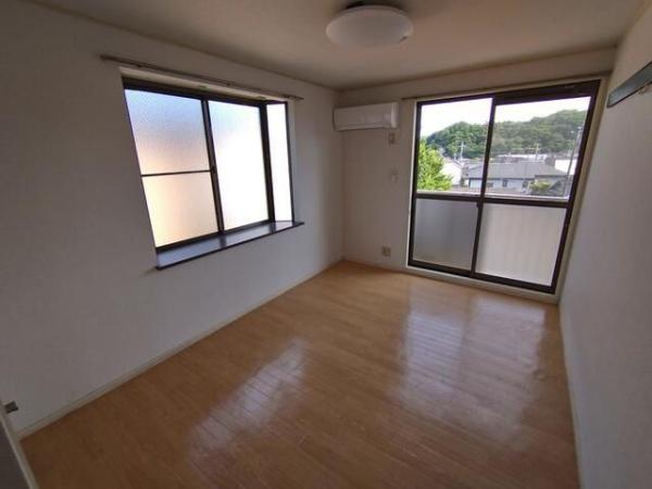 八王子市片倉町のアパート