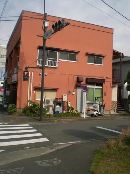 日野市日野本町２丁目のアパート