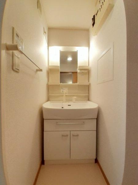 八王子市石川町のアパート