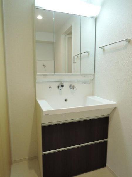 八王子市椚田町のマンション