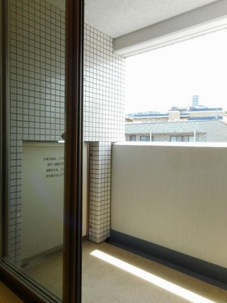 八王子市堀之内３丁目のマンション