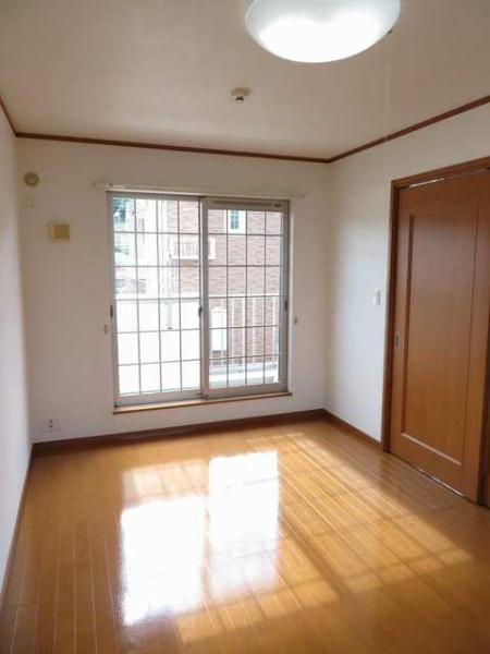 八王子市大塚のアパート