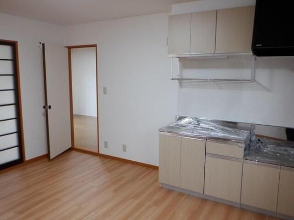 八王子市散田町５丁目のアパート