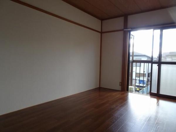 日野市旭が丘１丁目のアパート