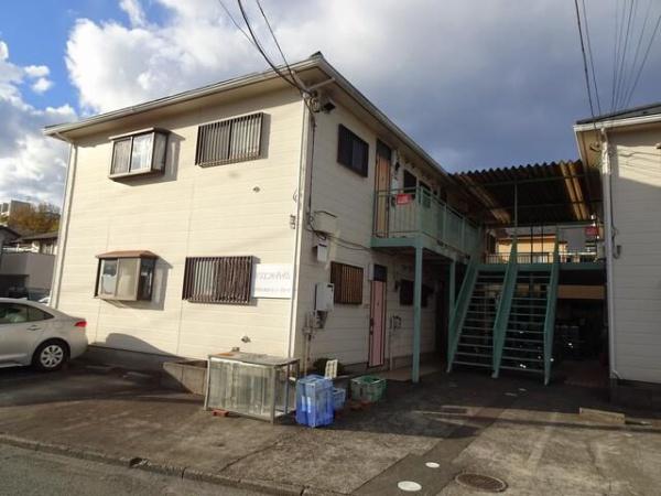 日野市旭が丘１丁目のアパート