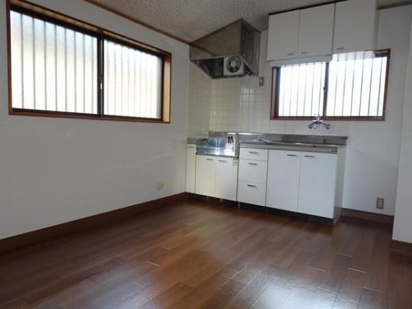日野市旭が丘１丁目のアパート