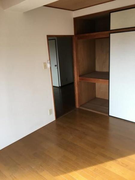 八王子市犬目町のマンション